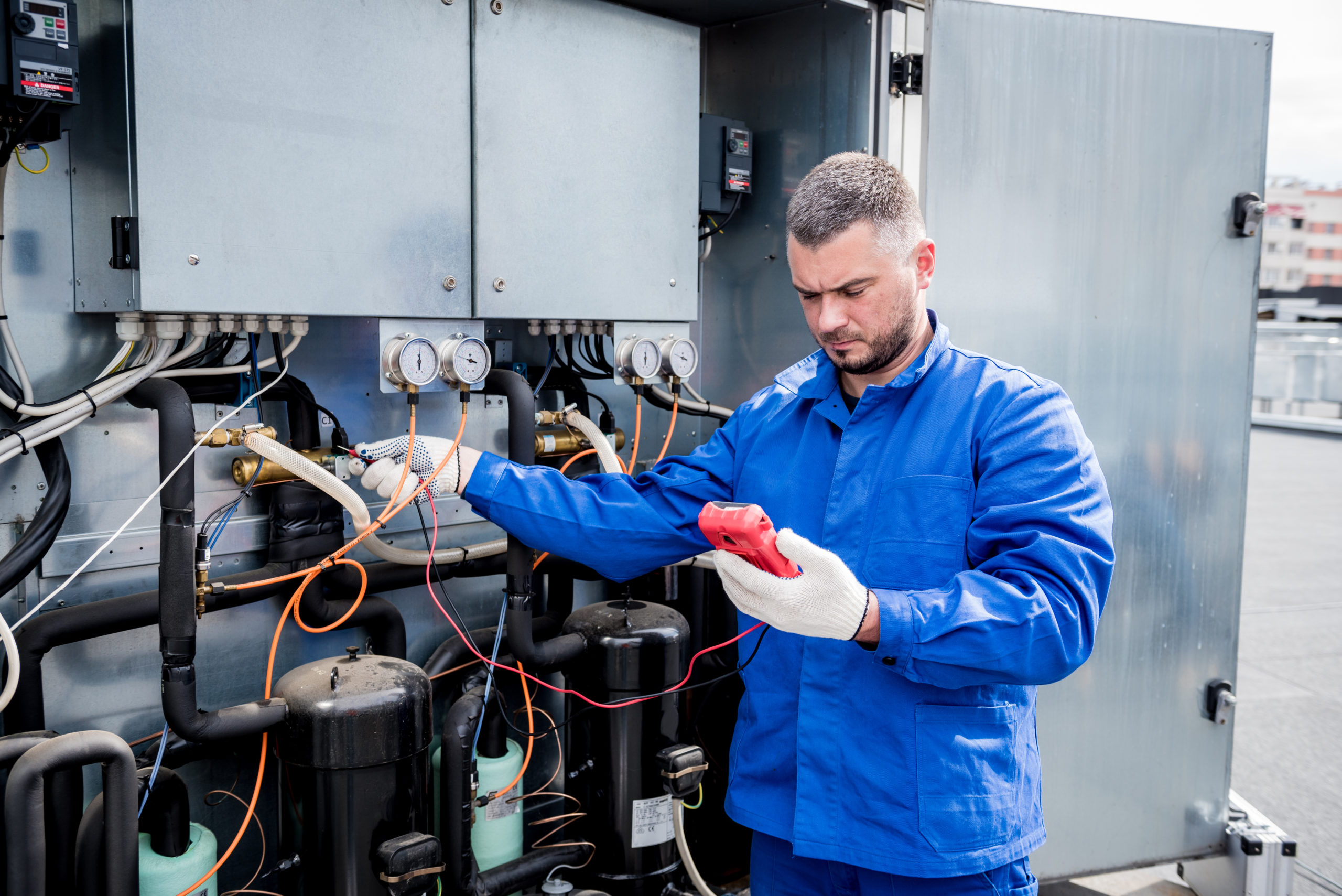 Resistance test of temperature sensors in the cooling supply section of the ventilation unit
